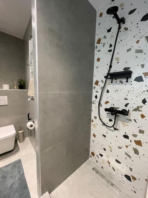 Sage Serenity Central Appartment Tesalonika Bagian luar foto