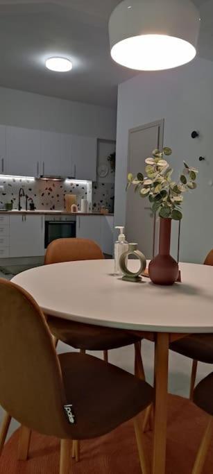 Sage Serenity Central Appartment Tesalonika Bagian luar foto